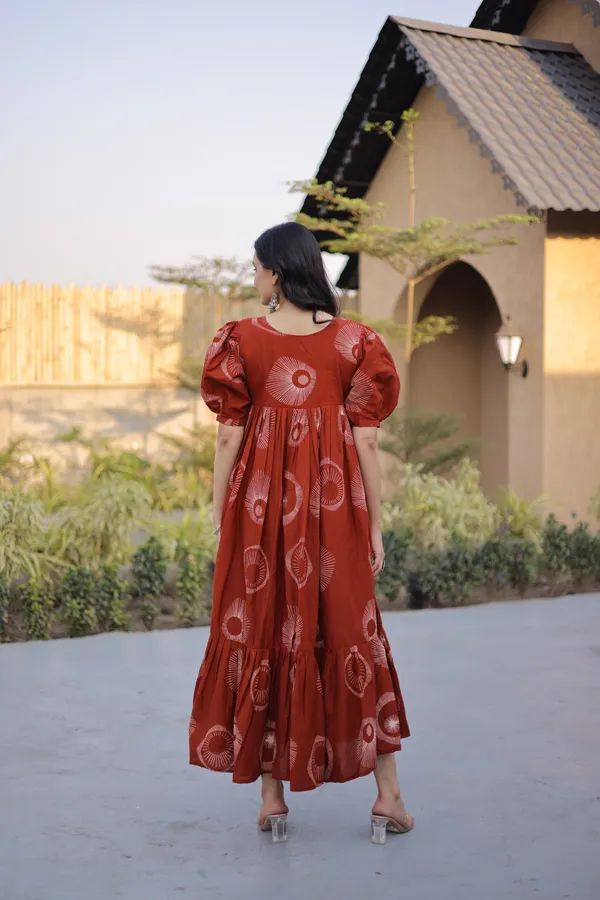 Rust_Orange_Printed_Tiered_Maxi_Dress_with_Puff_Sleeves