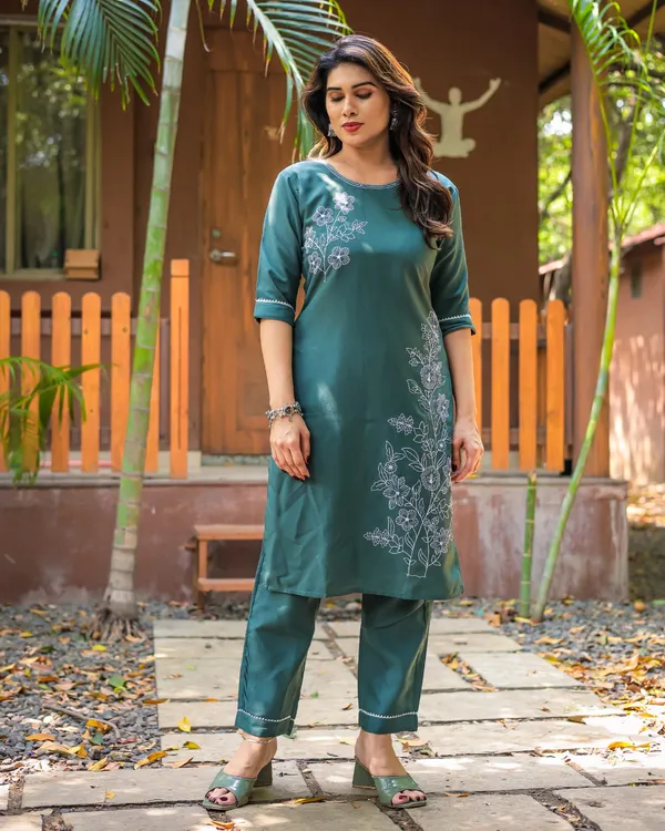 Teal_Green_Floral_Embroidered_Kurta_with_Pants_Set