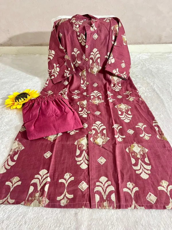 Maroon_Floral_Print_Cotton_Kurti_with_Shorts_Set