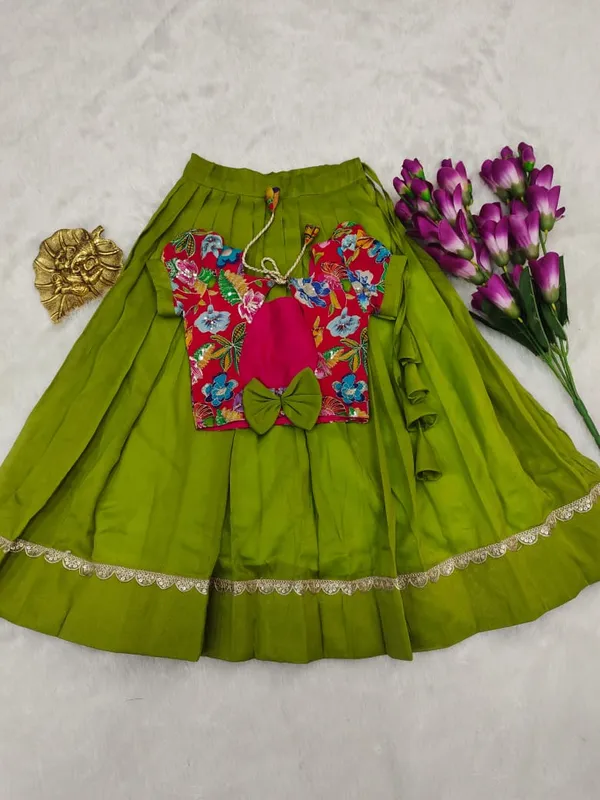 Parrot_Green_Lehenga_Choli_with_Floral_Embroidered_Blouse_for_Girls