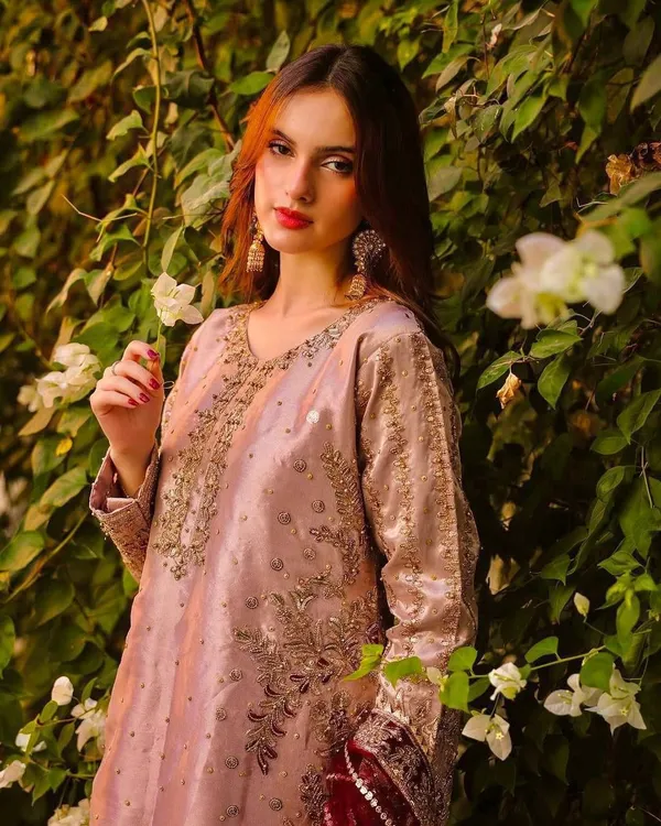 Elegant_Embroidered_Pakistani_Suit_Set_-_Peach_and_Maroon