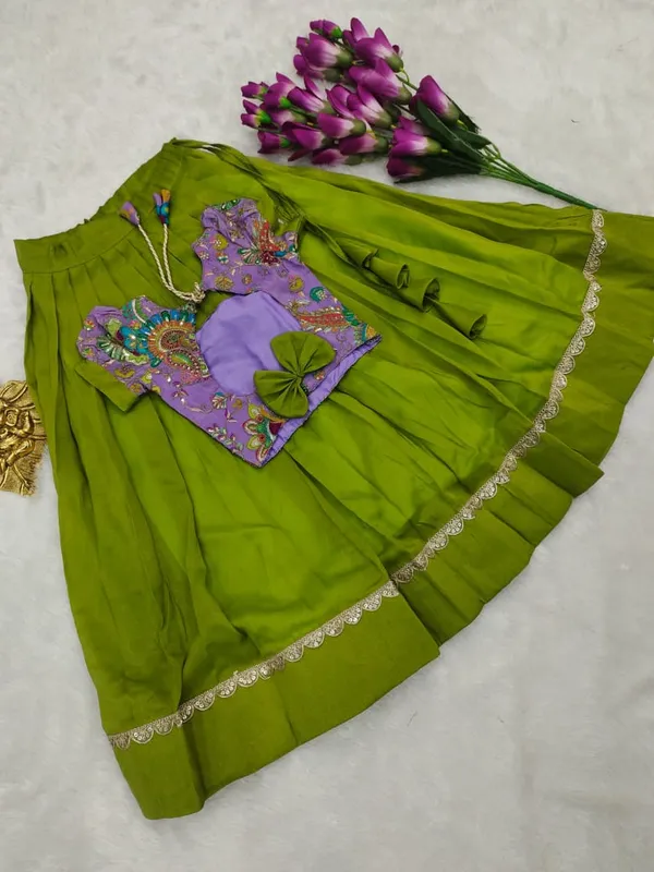Parrot_Green_Lehenga_with_Lavender_Embroidered_Blouse