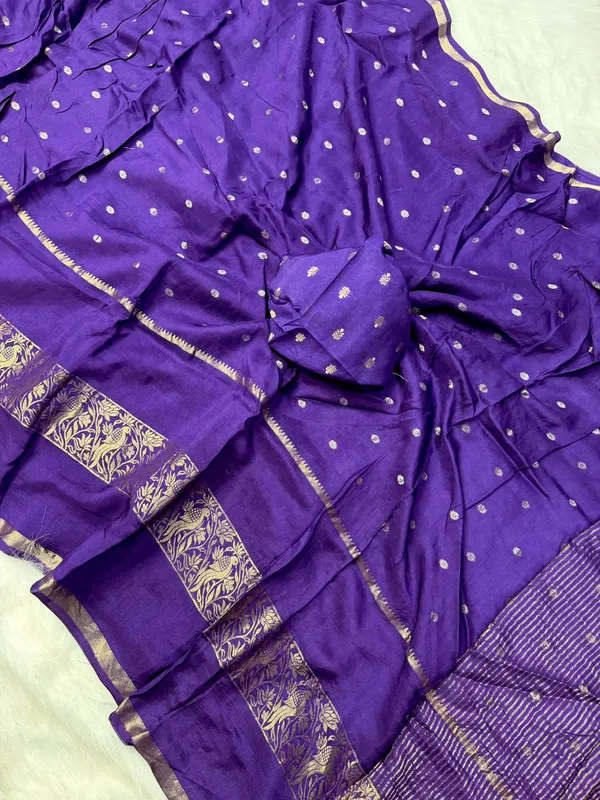 Purple_Banarasi_Silk_Saree_with_Golden_Zari_Work