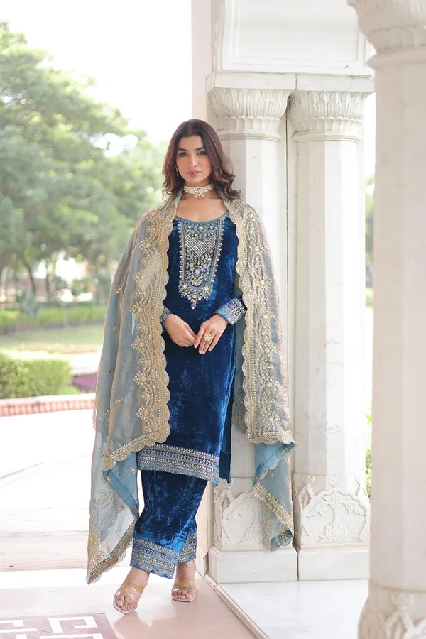 Velvet_Embroidered_Salwar_Suit_Set_with_Sequins_&_Zari_Work_-_3_Piece