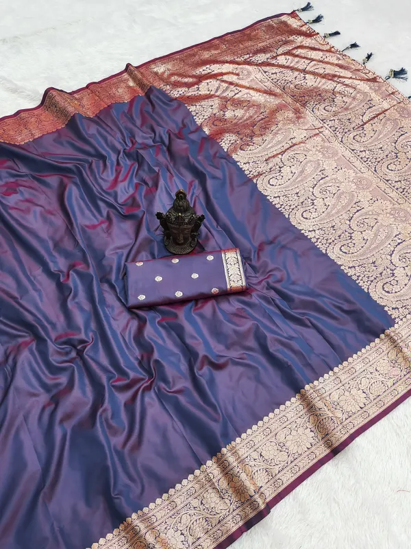 Elegant_Purple_Banarasi_Silk_Saree_with_Zari_Work_and_Matching_Blouse_Piece