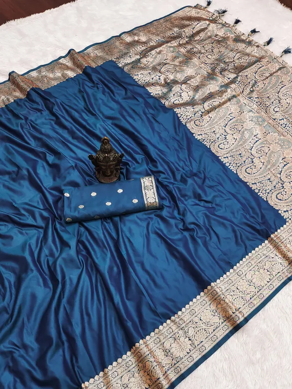 Traditional_Blue_Silk_Saree_with_Intricate_Silver_Zari_Border_and_Matching_Blouse_Piece