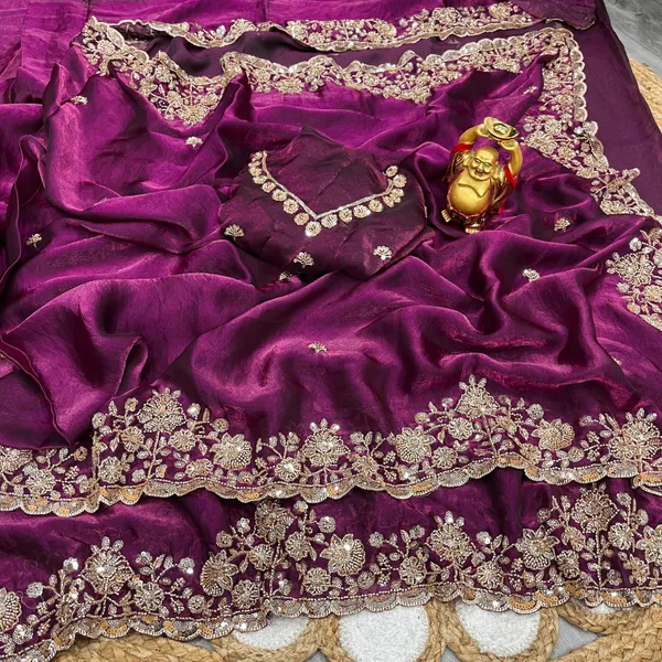 Purple_Vichitra_Silk_Saree_with_Golden_Embroidered_Border