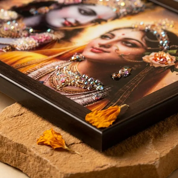 Multicolour_Premium_Quality_11x14_Inch_Radha_Krishna_Wooden_Finish_Bordering