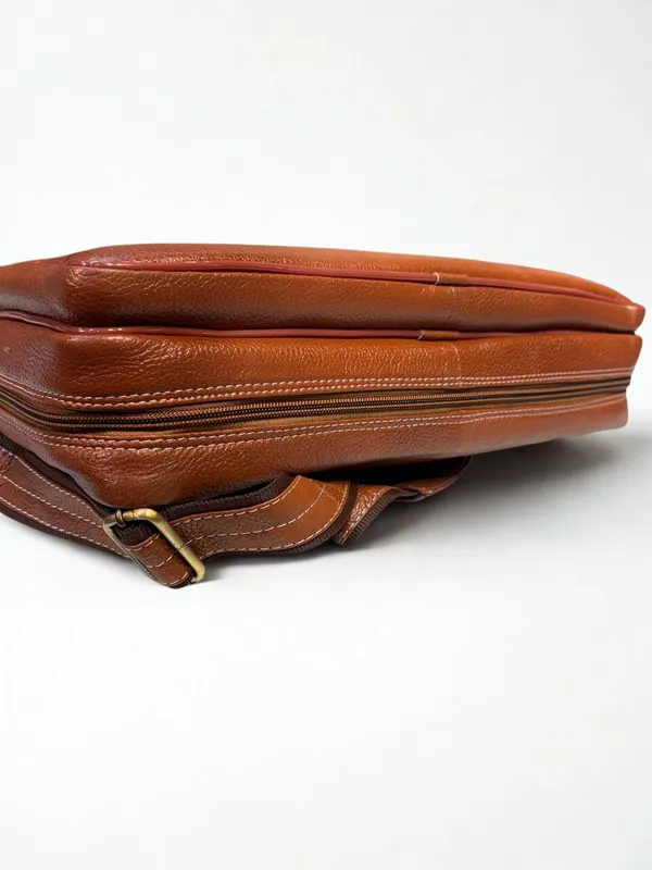 Wooden_Brown_Premium_Quality_Premium_Leather_Bag_For_Office