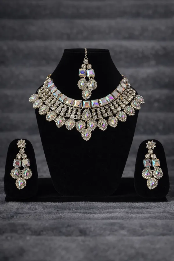 Silver_Holographic_Stone_Bridal_Set_Premium_Mirror_Shine_Necklace,_Earrings_And_Maangtikka_For_Women