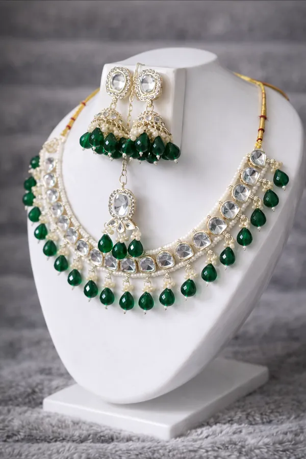 Emerald_Green_And_Gold_Drop_Kundan_Necklace_Set_For_Women