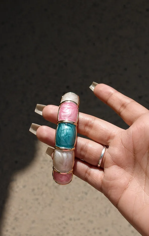 Aurora_Bloom_Pastel_Statement_Bracelet