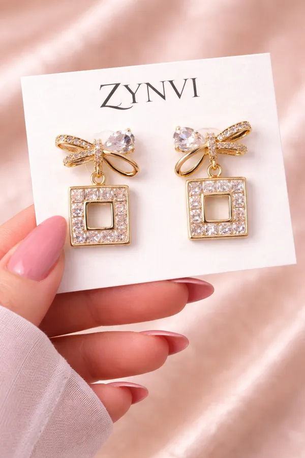 Golden_Square_Charm