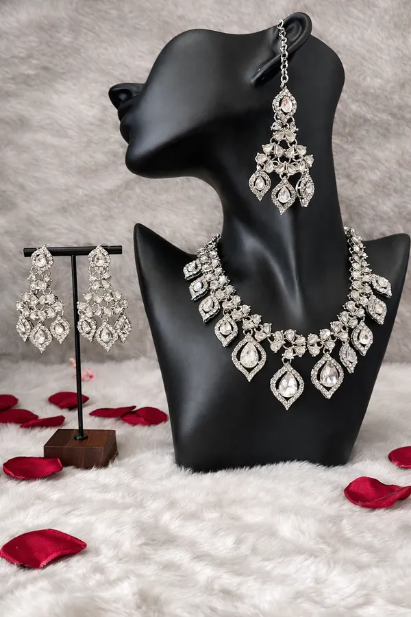 Luxury_Bridal_Statement_Jewellery_Set