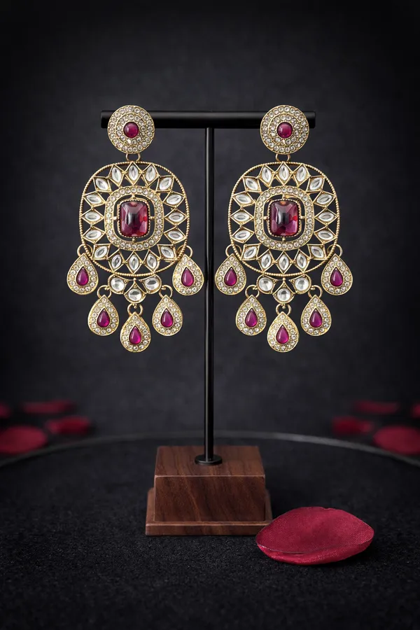 Royal_Crystal_Bridal_Set_(Earrings_+_Maang_Tikka)