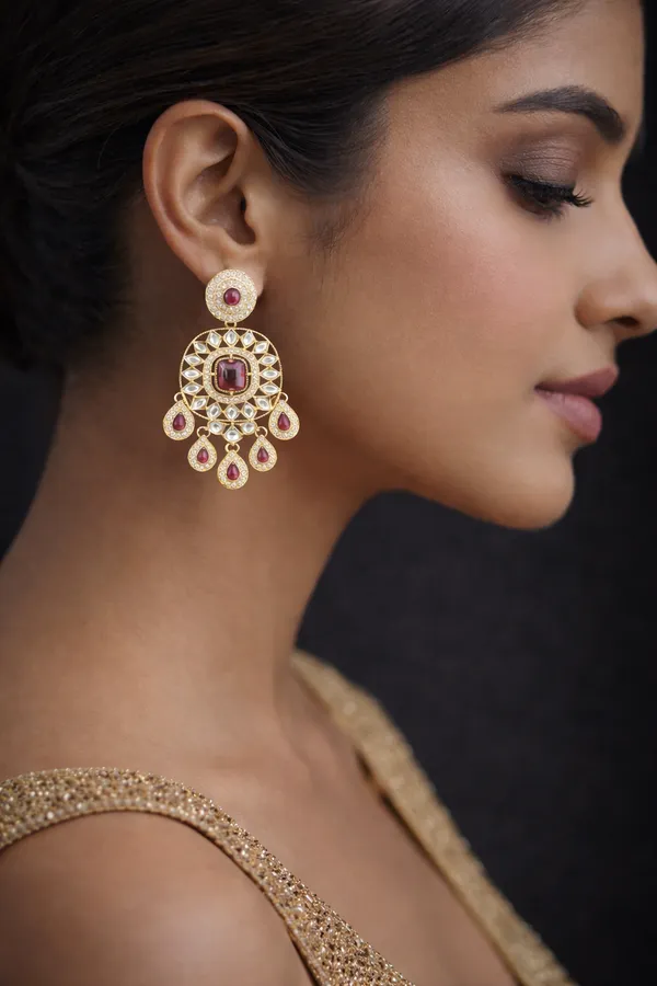 Royal_Crystal_Bridal_Set_(Earrings_+_Maang_Tikka)