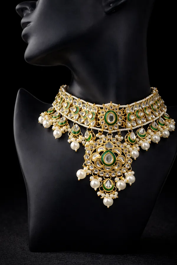Emerald_Green_And_Gold_Heritage_Kundan_Bridal_Necklace_Set_Premium_Multi_Strand_Pearls_For_Women