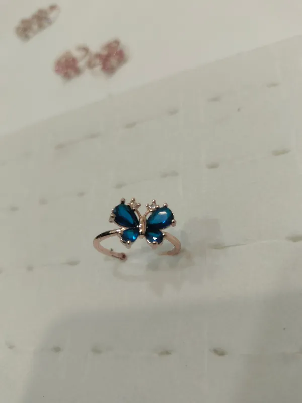 Royal_Crystal_Butterfly_Ring_For_Women