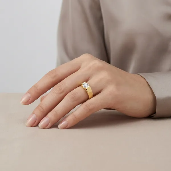 Golden_Diamond_Ring_For_Women