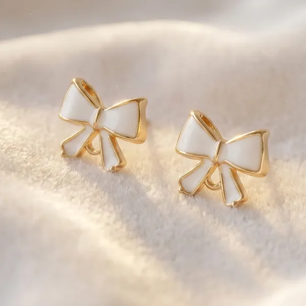 Mikudi_Makhmal_Golden_Ribbon_Earrings_For_Women
