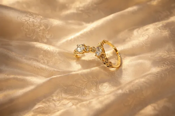 Starlight_Petal_Ring_For_Women