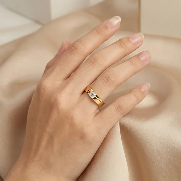 Classic_Crossover_Ring_For_Women
