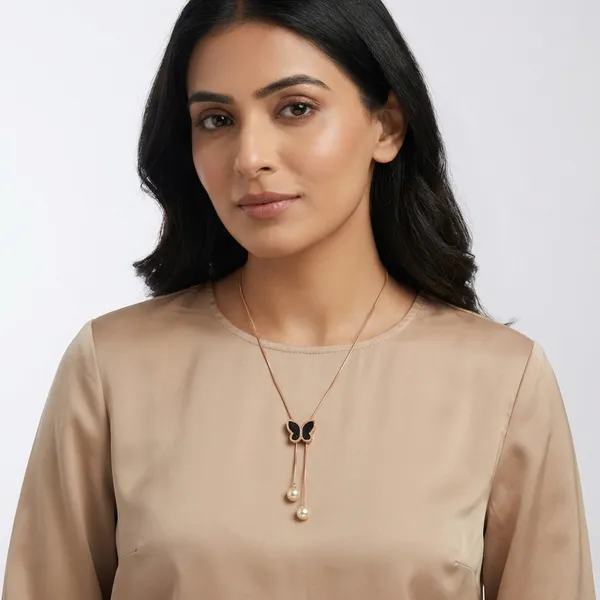 Mikudi_Signature_Clover_Butterfly_Necklace_For_Women