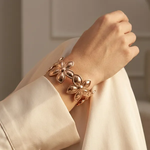 Floral_Radiance_Cuff_Bracelet_For_Women