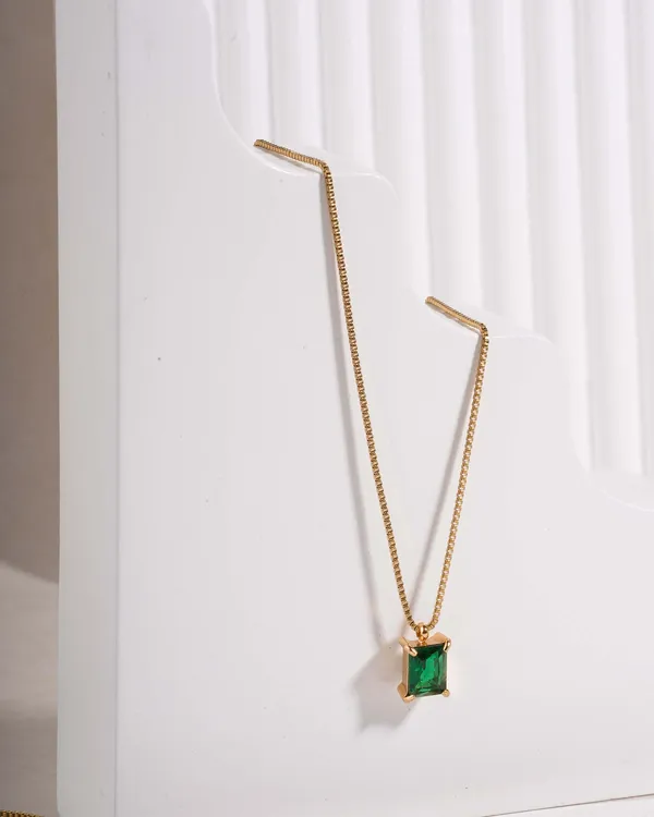 Gold_Premium_Necklace_For_Women