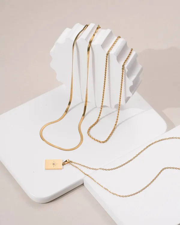 Gold_Premium_Necklace_For_Women