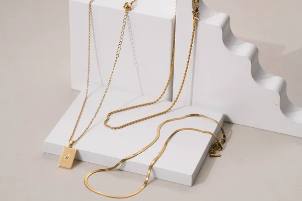 Gold_Premium_Necklace_For_Women