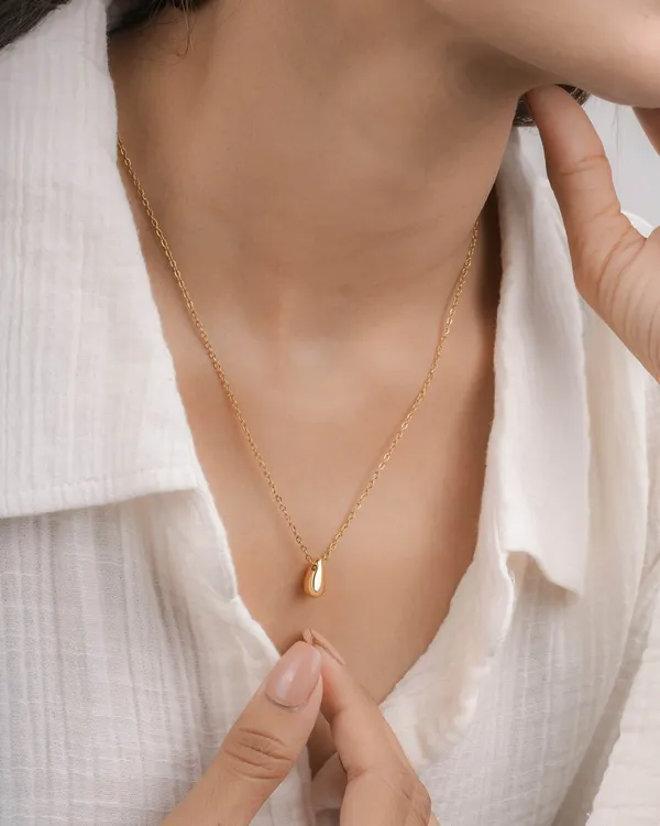 Gold_Premium_Necklace_For_Women