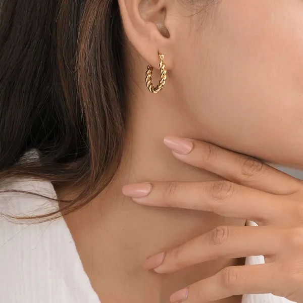 Gold_Premium_Earrings_For_Women