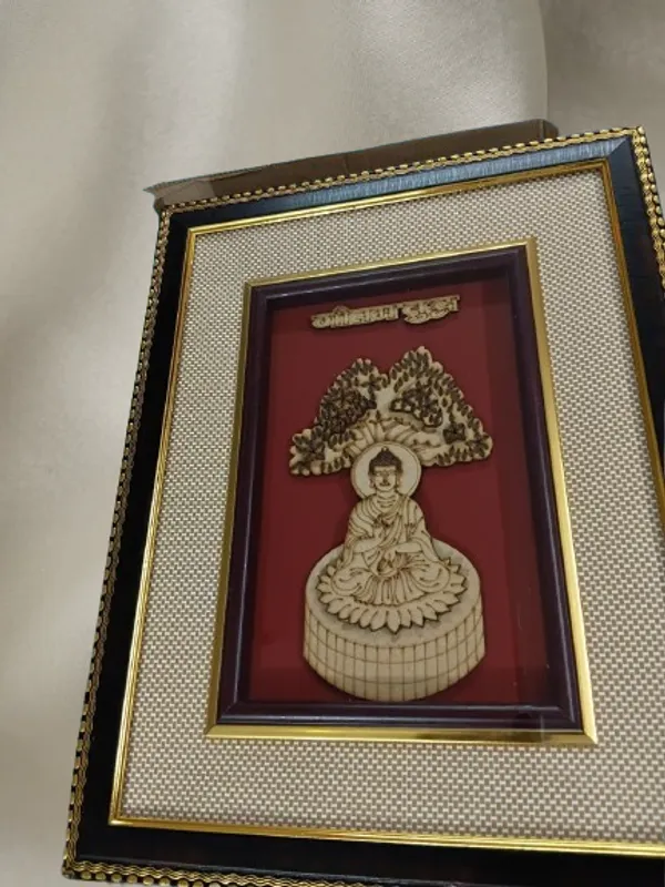 Wooden_And_Glass_Premium_Lord_Buddha_Wall_Hanging_For_Home_Decor