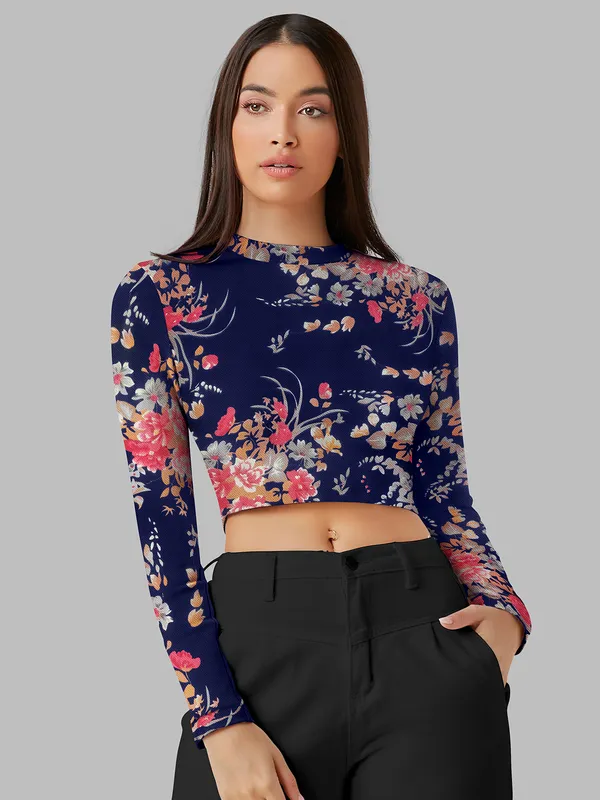 Blue_Stretch_Long_Sleeve_Top_With_Floral_Pattern_Fitted_Pullover_Soft_Breathable_Fabric_For_Trendy_Casual_Crop_Top_For_Women