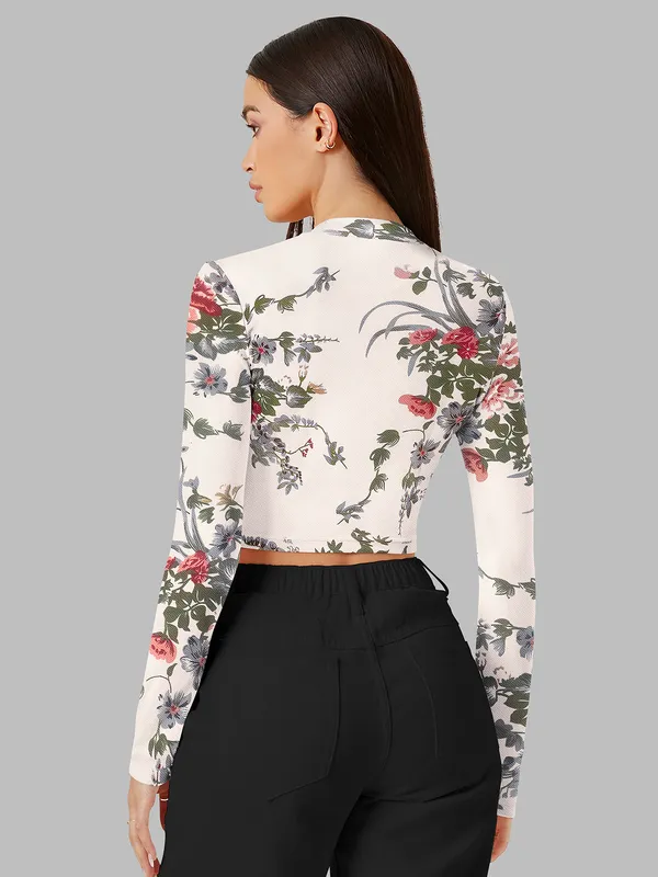White_Stretch_Long_Sleeve_Top_With_Floral_Pattern_Fitted_Pullover_Soft_Breathable_Fabric_For_Trendy_Casual_Crop_Top_For_Women
