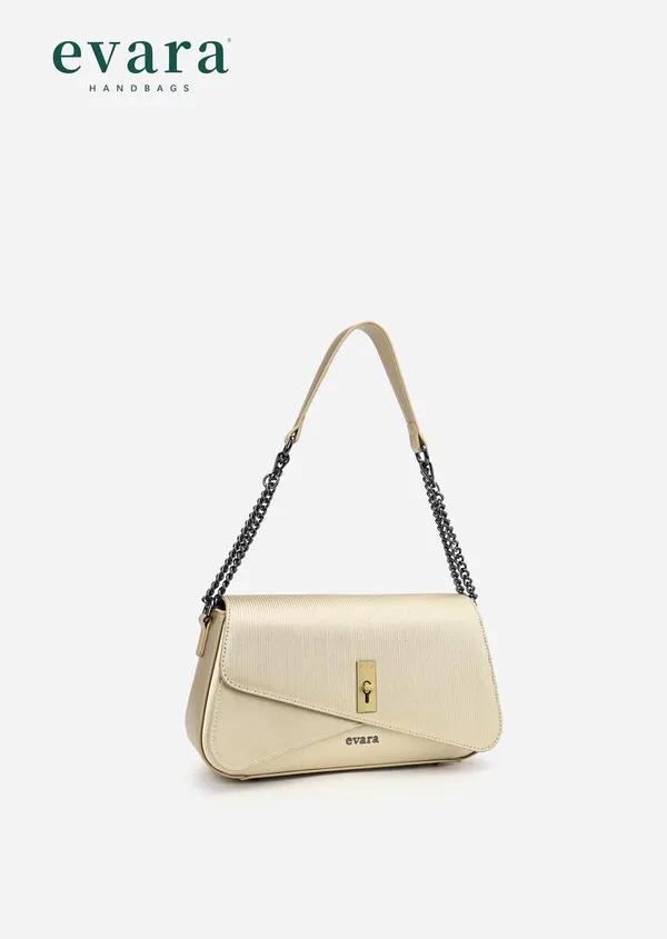 Cream_Textured_Faux_Leather_Chain_Strap_Shoulder_Bag_for_Women