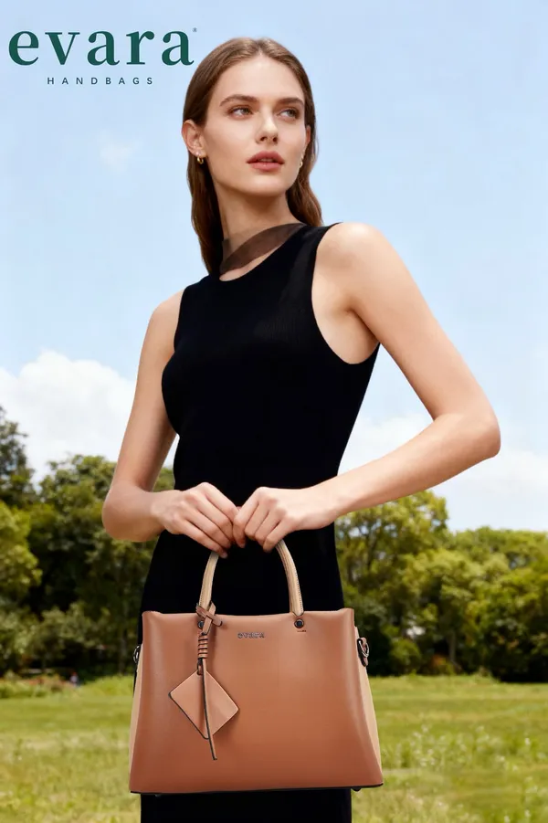 Tan_Brown_Leather_Structured_Tote_Bag_with_Detachable_Strap