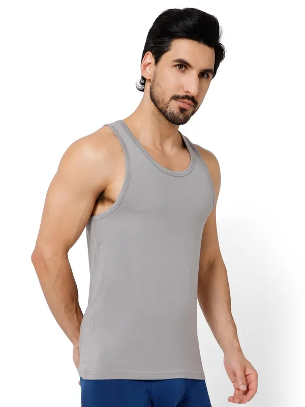 OXYZONE_Men's_Pima_Cotton_Vest_Super_Soft_Solid_Round_Neck_Sleeveless_Baniyan_Innerwear_for_Men,_Breathable,_Odour-Free,_Anti_Bacterial_Finish_Regular_Fit_Undershirt
