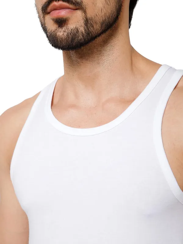 OXYZONE_Men's_Pima_Cotton_Vest_Super_Soft_Solid_Round_Neck_Sleeveless_Baniyan_Innerwear_for_Men,_Breathable,_Odour-Free,_Anti_Bacterial_Finish_Regular_Fit_Undershirt