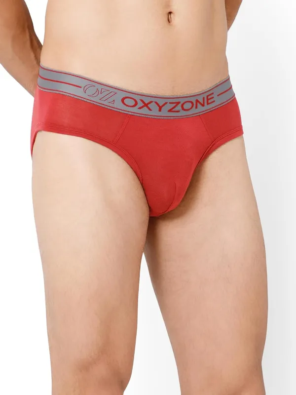 OXYZONE_Men's_Modal_Solid_Brief_with_Sweat-Absorbent_&_Anti-Odour_Fabric,_Lightweight,_Tag-Free,_Breathable_Innerwear_with_Outer_Soft_Waistband