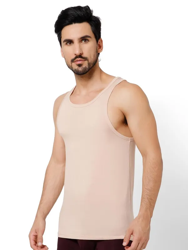 OXYZONE_Men's_Modal_Vest_Super_Soft_Solid_Round_Neck_Sleeveless_Baniyan_Innerwear_for_Men,_Breathable,_Odour-Free,_Anti_Bacterial_Finish_Regular_Fit_Undershirt