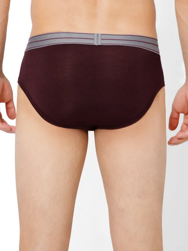 OXYZONE_Men's_Modal_Solid_Brief_with_Sweat-Absorbent_&_Anti-Odour_Fabric,_Lightweight,_Tag-Free,_Breathable_Innerwear_with_Outer_Soft_Waistband