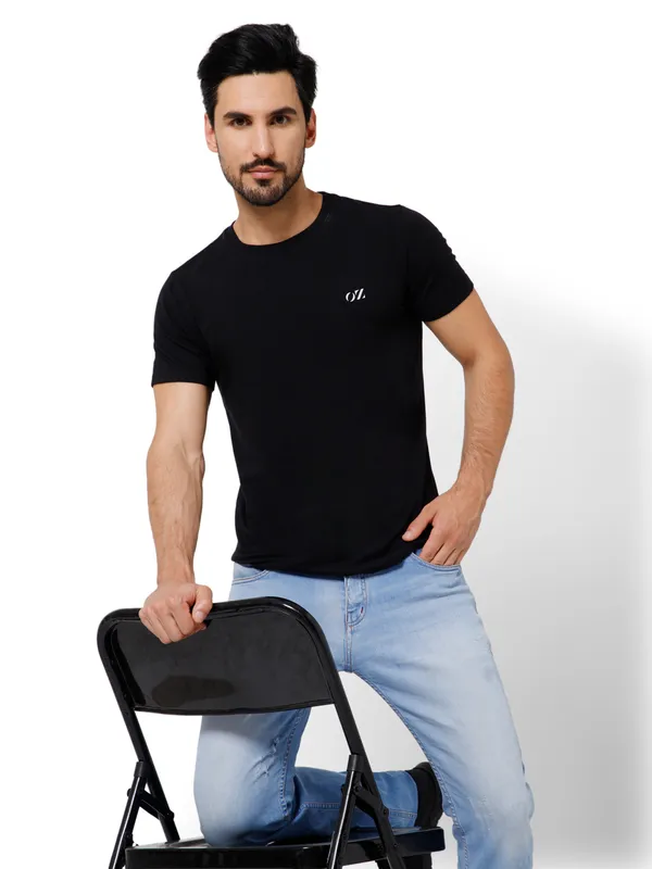 OXYZONE_Solid_Crew_Neck_T-Shirt_for_Men_Half_Sleeve_Breathable,_Comfortable_Solid_Tees_for_Casual_Wear