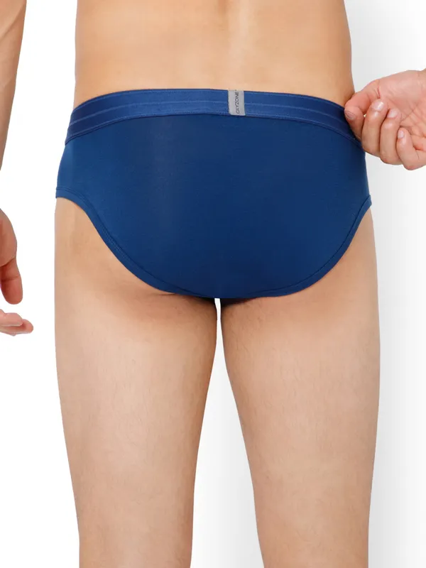 OXYZONE_Men's_Supima_Cotton_Solid_Brief_with_Anti-Odour_&_Sweat-Absorbent_Fabric,_Lightweight,_Tag-Free,_Breathable_Innerwear_with_Outer_Soft_Waistband