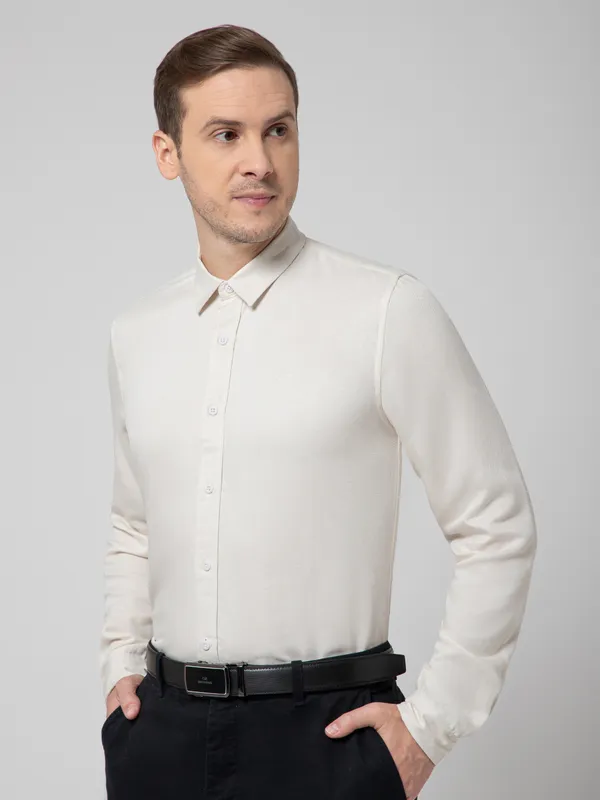 OXYZONE_Premium_Solid_Full_Sleeve_Men's_Tencel_Cotton_Acru_Shirt,_Regular_Fit,_Spread_Collar_Non-Faded_Soft_&_Breathable_Fabric,_2-Way_Stretchable_Casual_&_Formal_Shirt_for_Men