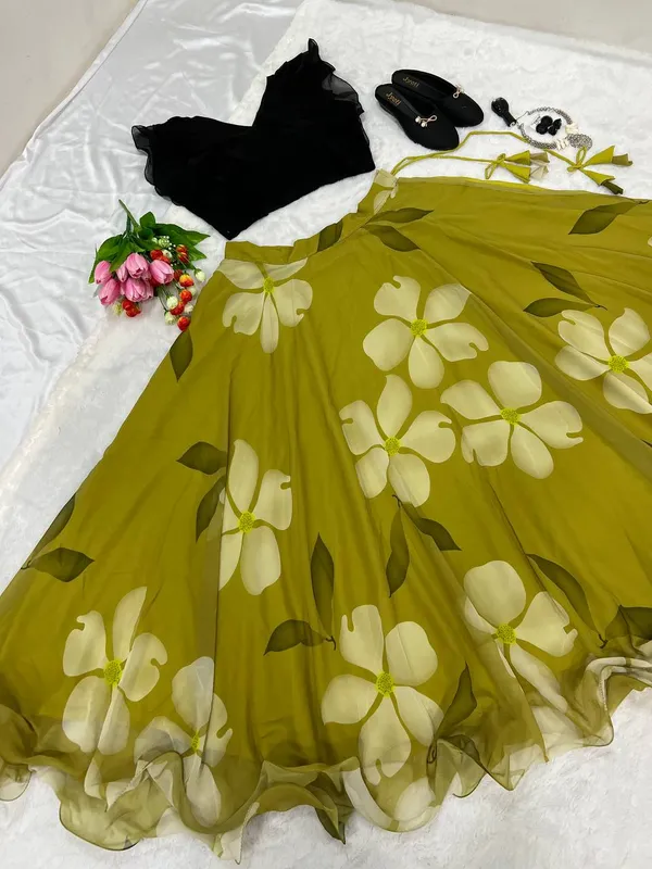 Green_White_Stunning__Floral_Print_Lehenga_Choli_Set_For_Girls