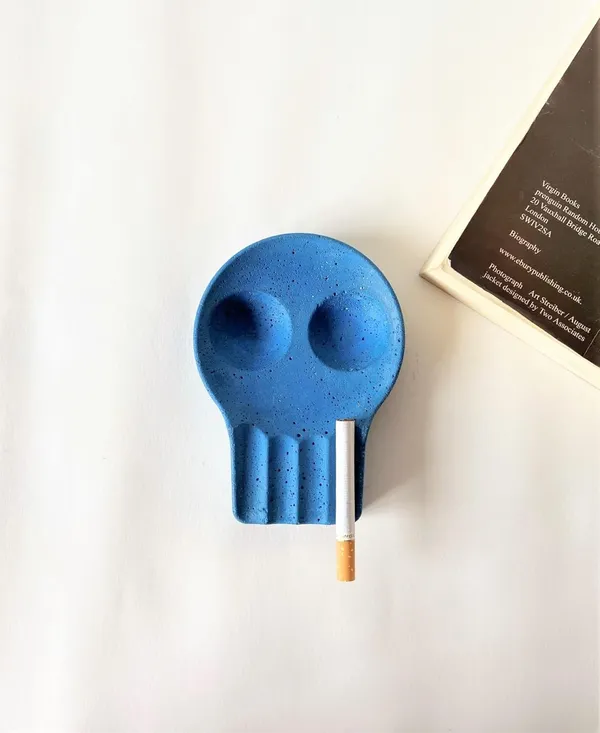 Punisher_Concrete_Ashtray_|_12L_X_9W_X_1.5H_Cm