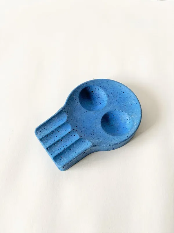 Punisher_Concrete_Ashtray_|_12L_X_9W_X_1.5H_Cm