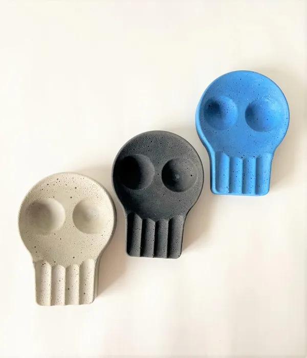 Punisher_Concrete_Ashtray_|_Black_|_12L_X_9W_X_1.5H_Cm